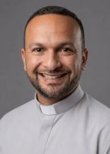 Foto oficial de Padre Antonio Menezes