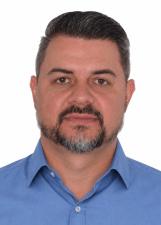 Foto oficial de Adriano Lima