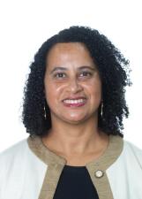 Foto oficial de Aline Viana (tia Aline)