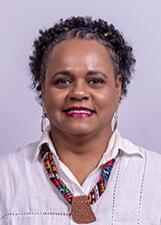 Foto oficial de Anely Mônica