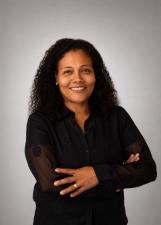 Foto oficial de Adriana Carvalho
