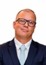 Foto oficial de Cris Ferreira