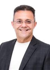 Foto oficial de Preto