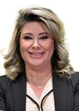 Foto oficial de Monica Tavares