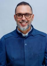 Foto oficial de Dr. Caio Machado