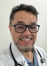 Foto oficial de Dr. Alexandre Mitsuo