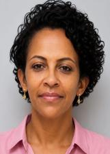 Foto oficial de Flávia Rodrigues