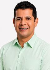 Foto oficial de Elton da Enfermagem
