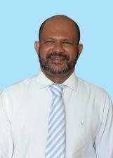 Foto oficial de Tom Torres