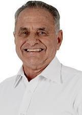 Foto oficial de Manato
