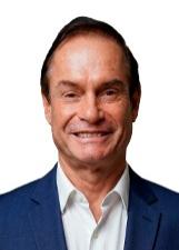 Foto oficial de Lazaro